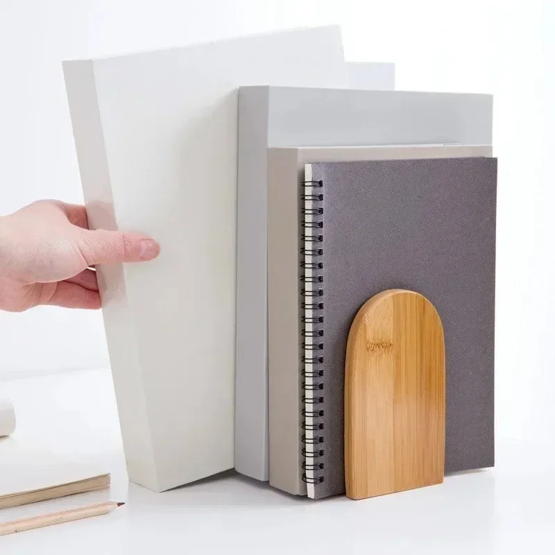 Houten en ijzeren boekensteune - Home Office And Library recensie en prijs