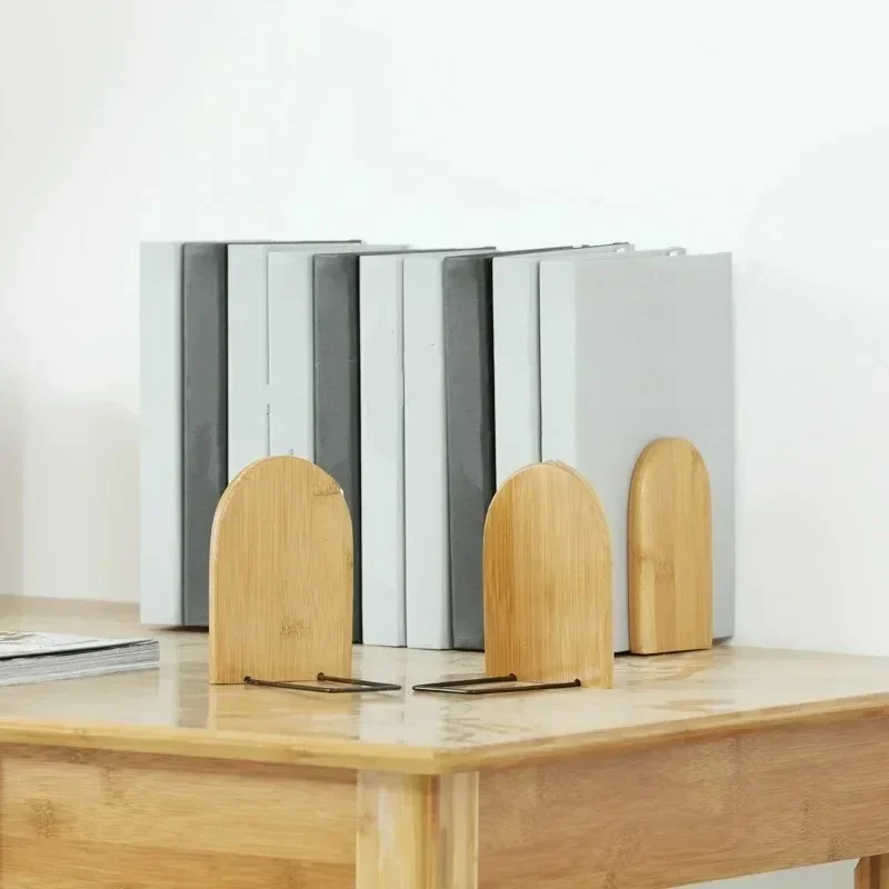 Houten en ijzeren boekensteune - Home Office And Library recensie en prijs