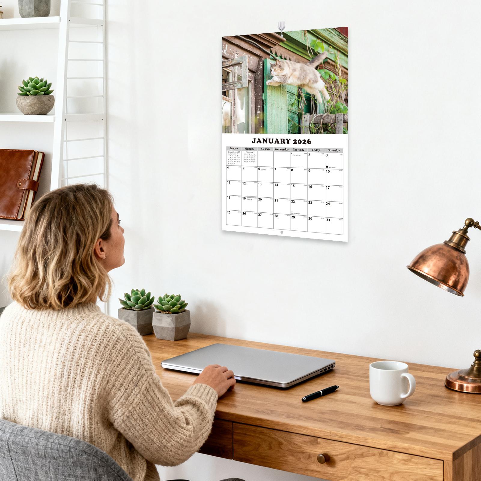 2026 Kat Engelse Wandkalender  - English Home Office recensie en prijs